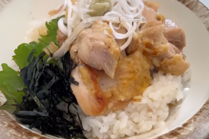 写真：鶏と昆布のお茶漬け