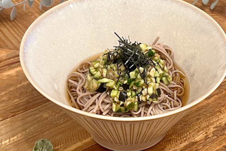 写真：梅風味の山形だし蕎麦